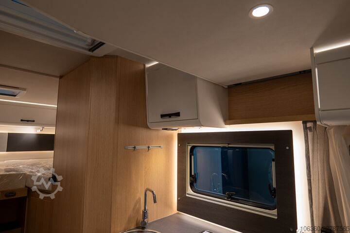 SUNLIGHT T 68C ADVENTURE NEW SEMI-INTEGRATED SUNLIGHT T 68C Adventure