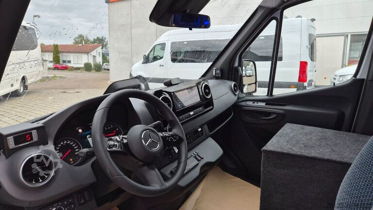 Minibus MERCEDES-BENZ 517 / 515 Frontniederflur mit  GSR 3 Systeme