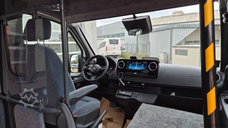 Minibus MERCEDES-BENZ 517 / 515 Frontniederflur mit  GSR 3 Systeme