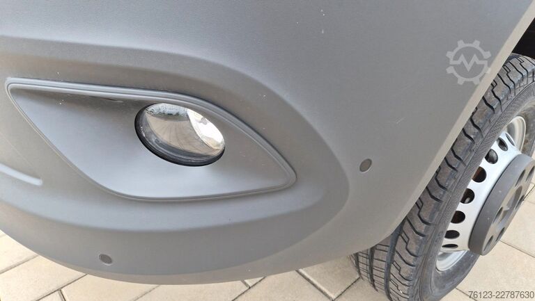 High top van MERCEDES-BENZ Sprinter III Kasten  519 CDI RWD 4x 4 Allrad