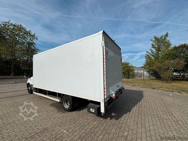 Transporter mit Koffer IVECO Daily 70C18 Hi-Matic Koffer mit Ladebordwand
