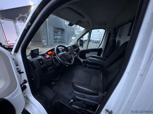 Box van Citroën Jumper Tiefrahmen Koffer *L 4,20 Meter*