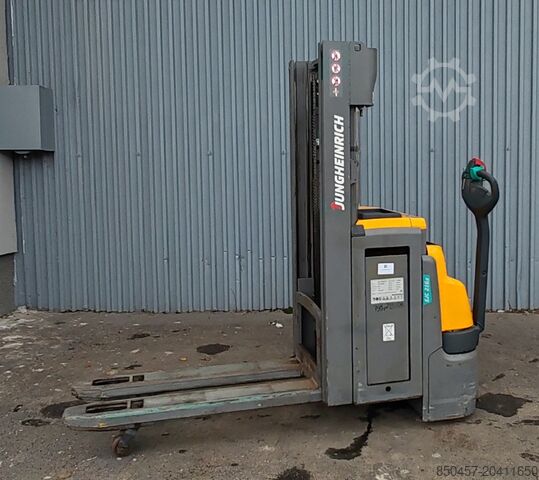 Palettenstapler Jungheinrich EJC 216z 1.6t/ 2.4m/ 100h/ 2023y/ initial