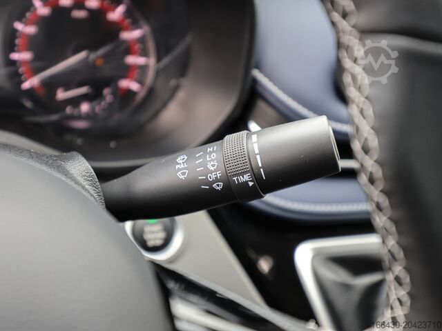 Minibus Maxus DELIVER 7