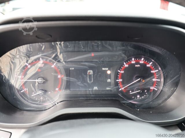 Minibus Maxus DELIVER 7