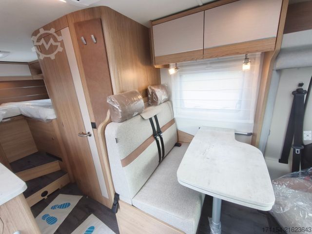 Teilintegriertes Wohnmobil LMC Cruiser V 646 G,  Längsbetten, Navi,Automatik