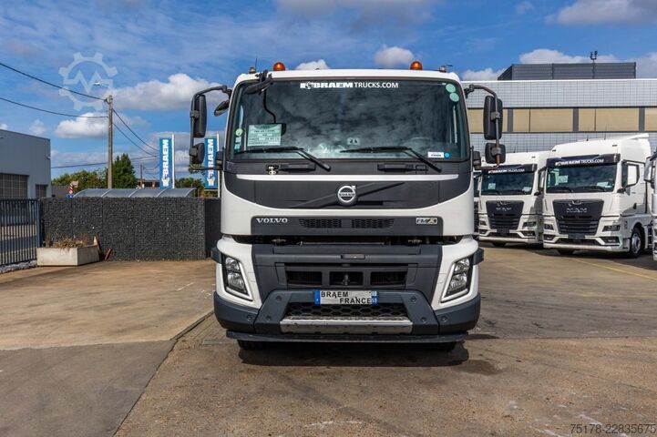 Standard tractor VOLVO FMX 450+HYDR
