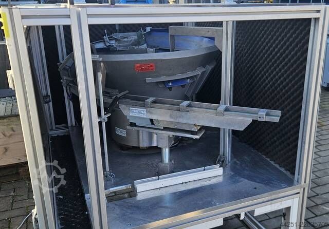 Jürgen Jahn sorting system with vibratory spiral feeder SGJ 450 & LFJ 4 noise protection Jürgen Jahn SGJ 450