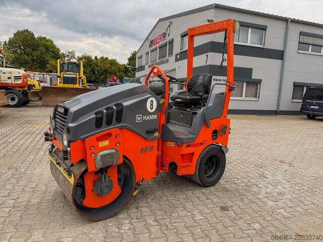 Combination roller Hamm HD10 VT 18,5 kW Kantenschneiderad