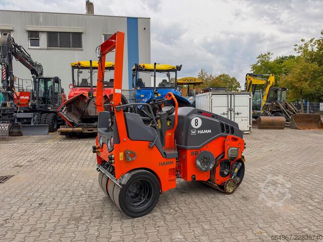Combination roller Hamm HD10 VT 18,5 kW Kantenschneiderad