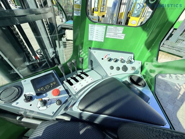 Vierwege-Gabelstapler Combilift C4500 DIESEL TRIPLEX 4900 NEW MODEL