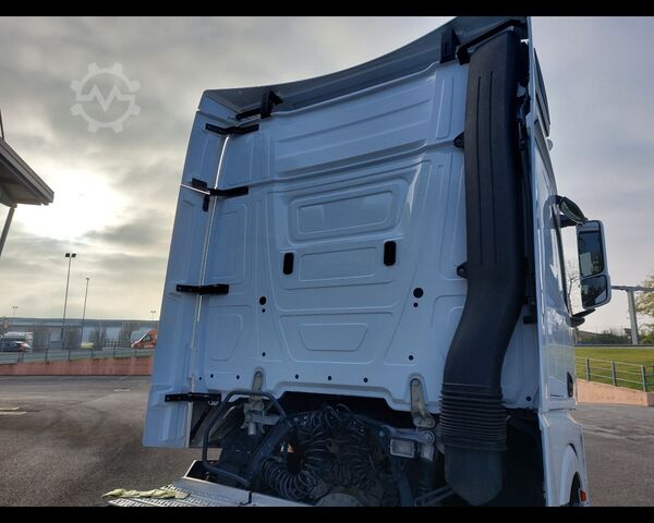 Standard tractor unit MERCEDES-BENZ Actros 4 18 4x2 - actros 1845 LS cab. . 2,3 EuroVI(E5)
