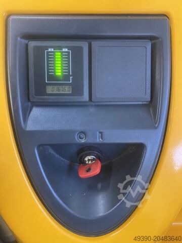 Elektro - Gehstapler, Deichselstapler mit Initialhub, Ameise, Elektrohubwagen, Deichselhubwagen, Hoc JUNGHEINRICH EJC Z14 250 ZT