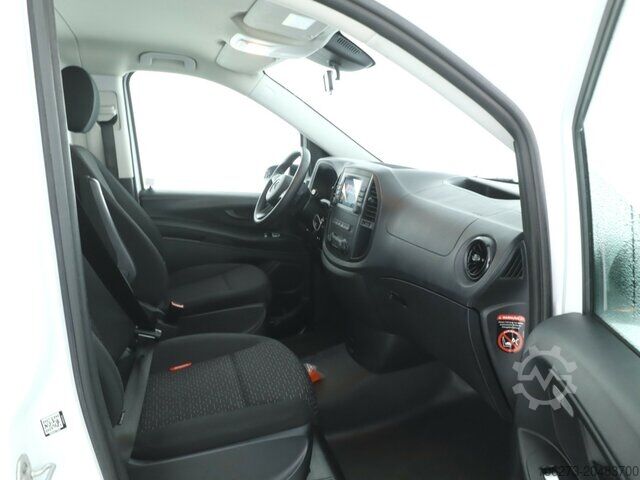 Kleinbus Mercedes-Benz Vito 114 TourerPro,lang,Automatik,8Sitze,Kamera