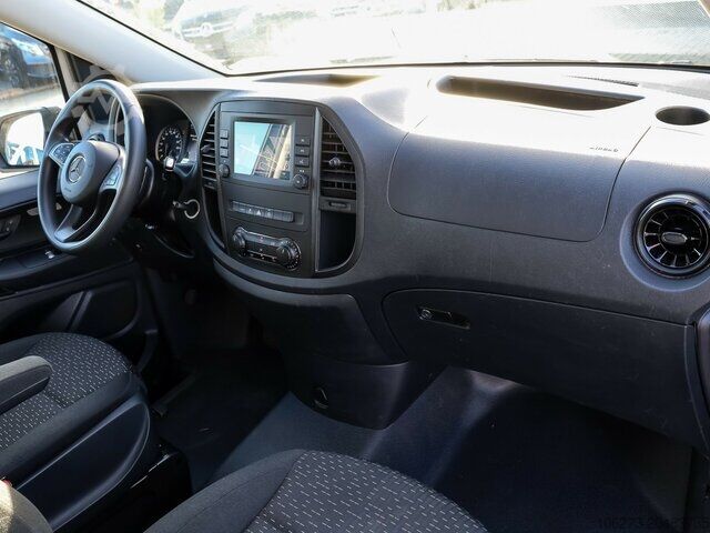 Kleinbus Mercedes-Benz Vito 114 TourerPro,lang,Automatik,8Sitze,Kamera