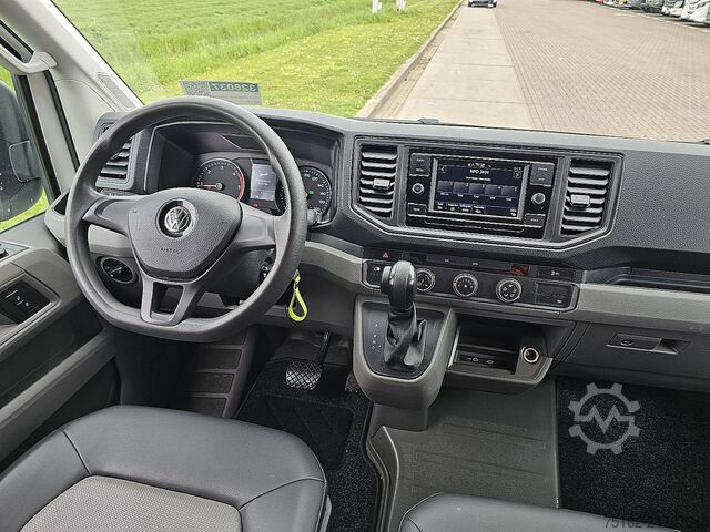 High-roof van VOLKSWAGEN CRAFTER 35 2.0 L3H3 140Pk Automaat!