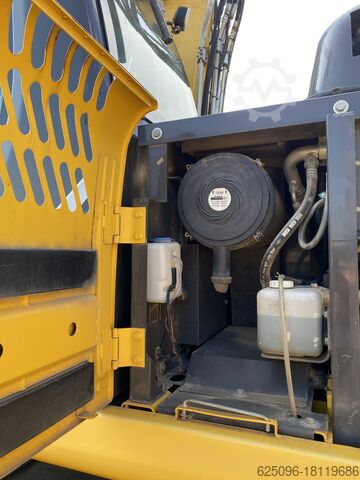 Mobile excavators NEW HOLLAND CASE CNH WE170B Pro / WX 168