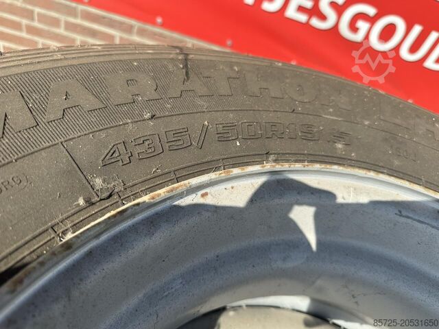 Tyre  4 Banden