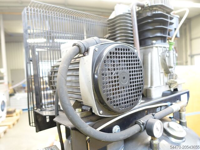 Piston compressor CONDOR AB 90/670