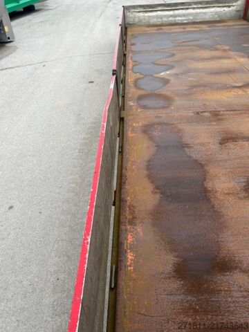 Roll-off container  CONTAINER SCARRABILE A PIANALE CON SPONDE