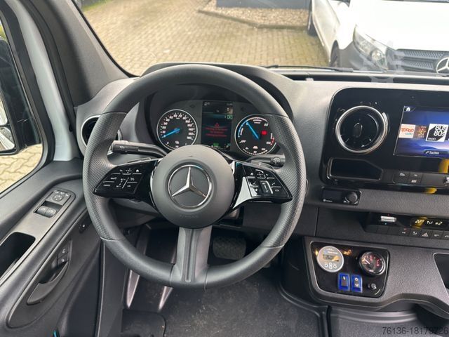 Minibus MERCEDES-BENZ Sprinter Elektro 450km Reichweite 19 Sitzer
