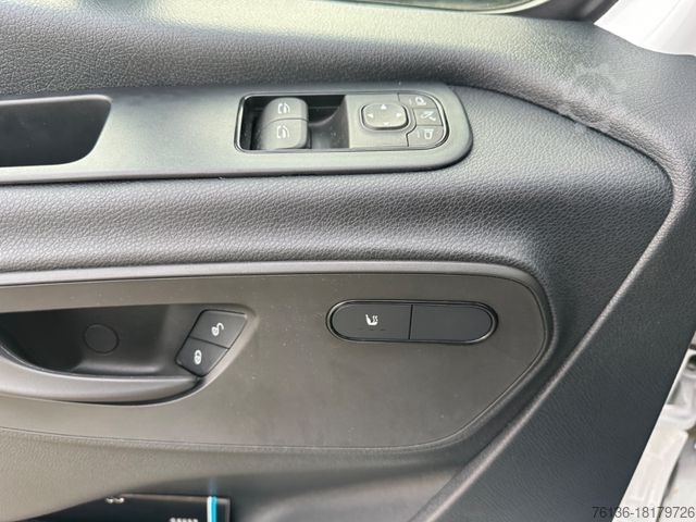 Minibus MERCEDES-BENZ Sprinter Elektro 450km Reichweite 19 Sitzer