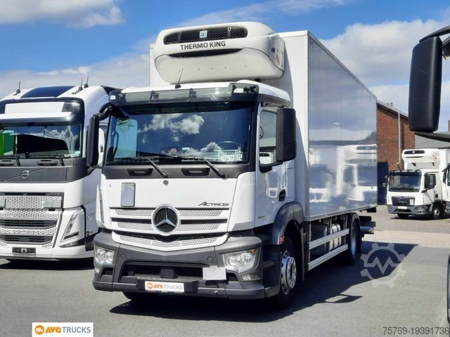 Kühlkoffer-LKW MERCEDES-BENZ 1833 L ACTROS Tiefkühlkoffer LBW ATP Pharma