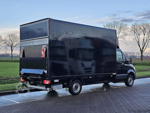 Suitcase MERCEDES-BENZ SPRINTER 316 Bakwagen Laadklep
