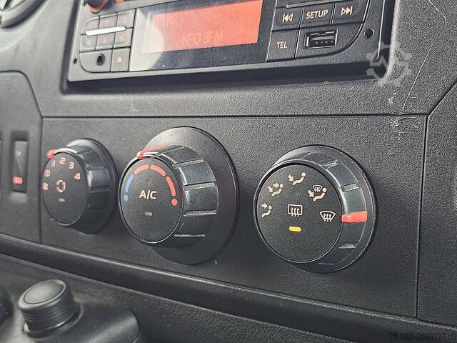 High-roof van RENAULT MASTER 2.3 L3H2 Dubbellucht AC!