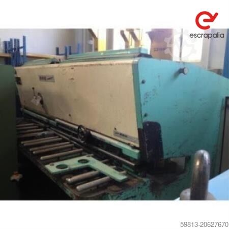 Hydraulic guillotine shear BRG 3000/10-16