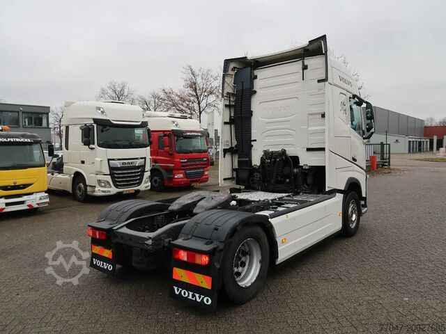 Standard-SZM Volvo FH 460 4x2, Globe, LA chass, 2 tanks, ACC, TOP!