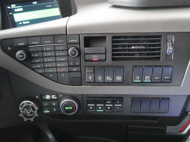 Standard-SZM Volvo FH 460 4x2, Globe, LA chass, 2 tanks, ACC, TOP!