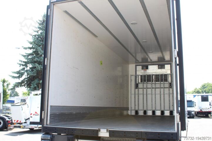 Reefer trailer Chereau 3-Achser Kühlanhänger   CV 1350   Türen   FRC
