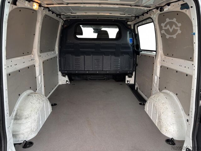 Kastenwagen Mercedes-Benz Vito 110 CDI Kasten Kompakt AHK Facelift KlimaA