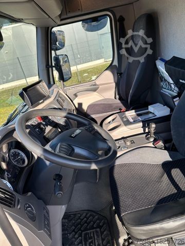 Vacuum tank truck DAF LF 320 FA / XDEA Kanalreinigungskombi Hybrid