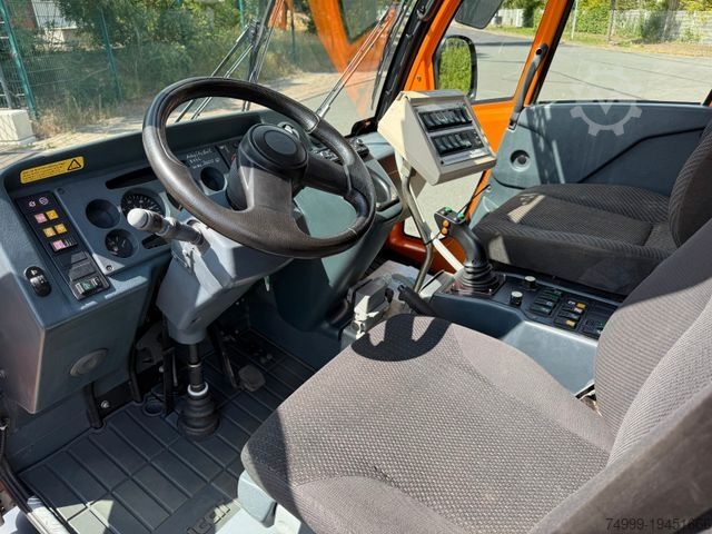 Kehrmaschine MULTICAR FUMO M30 Carrier 4x4 mit Trilety Aufbau