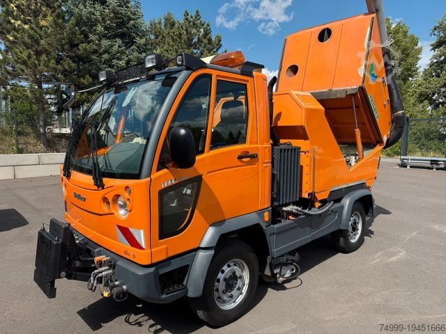 Kehrmaschine MULTICAR FUMO M30 Carrier 4x4 mit Trilety Aufbau