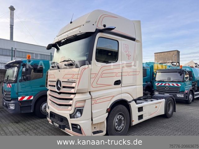 Standard tractor unit MERCEDES-BENZ 1848 LS Actros 5  GigaSpace Steel/Air Susp