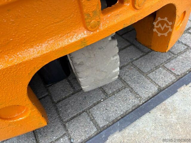 VS-22848 Electric triplex forklift truck Still RX50-13 STILL RX50-13