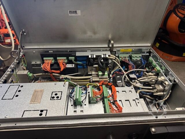 Industrial robot ABB Robotics IRB 2400L S4C+ M2000