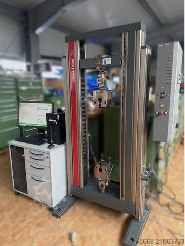 Tensile testing machine / Materials testing machine ZwickRoell Z030 TH