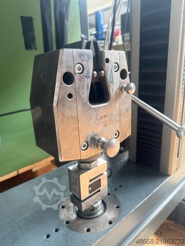 Tensile testing machine / Materials testing machine ZwickRoell Z030 TH