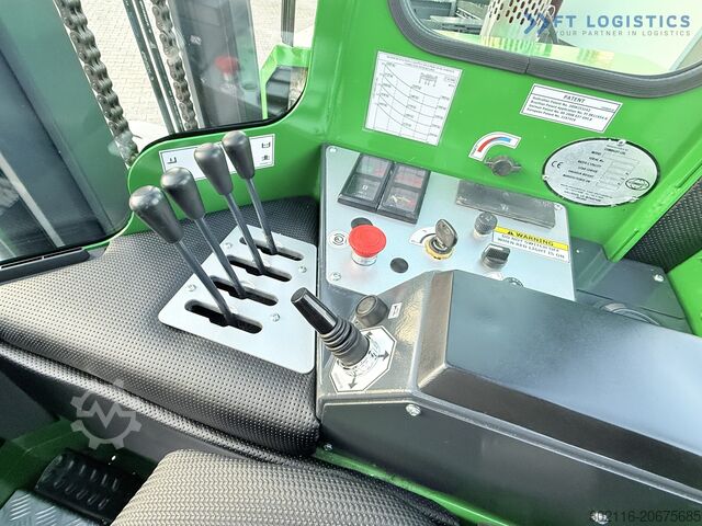 Vierwege-Gabelstapler Combilift C4500 / DIESEL / DUPLEX WIDE POSITIONER