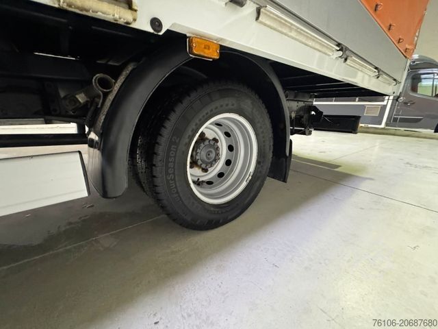 Curtain sider van IVECO Daily 72C18 Pritsche Plane *Ahk*Kamera*Navi*