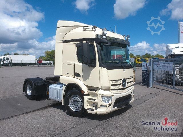 Standard tractor unit Mercedes-Benz Actros 1840 LS