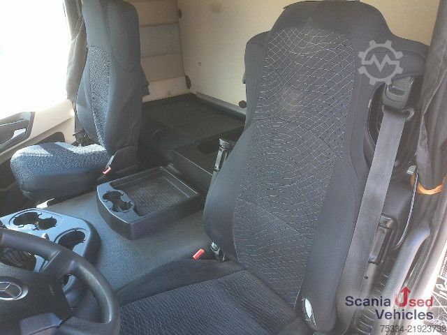 Standard tractor unit Mercedes-Benz Actros 1840 LS