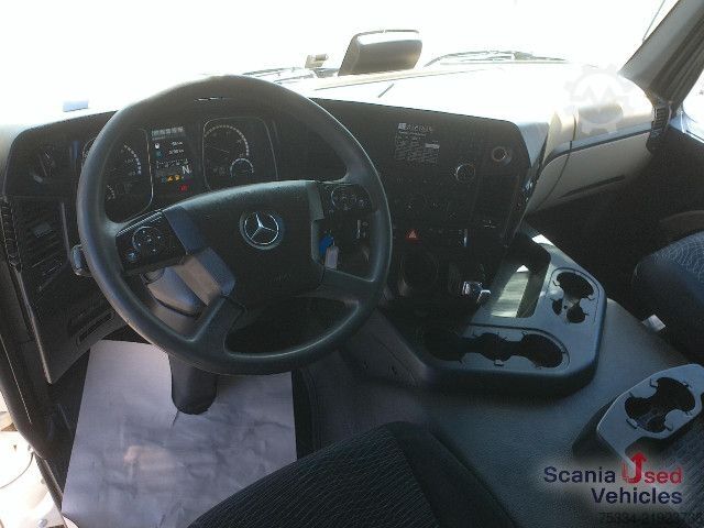 Standard tractor unit Mercedes-Benz Actros 1840 LS