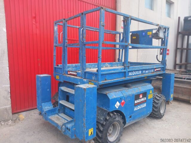 Scherenhebebühne Genie GS2668RT