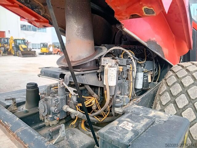 Einzelwalze BOMAG BW219D4