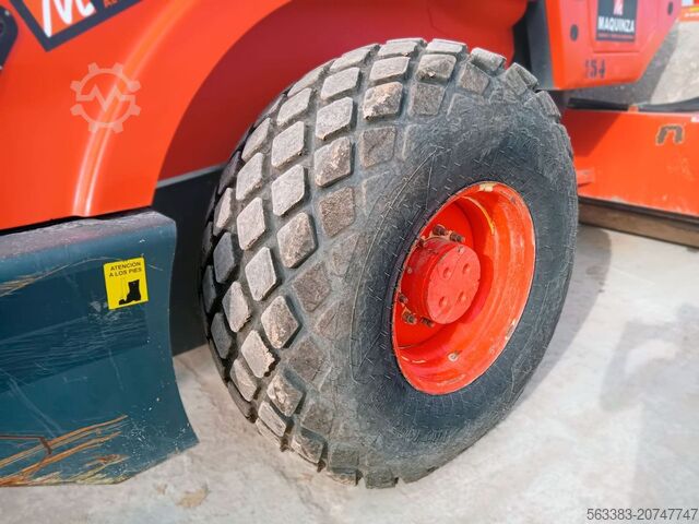 Einzelwalze BOMAG BW219D4